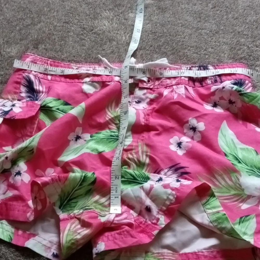 Kanu Surf tropical board shorts